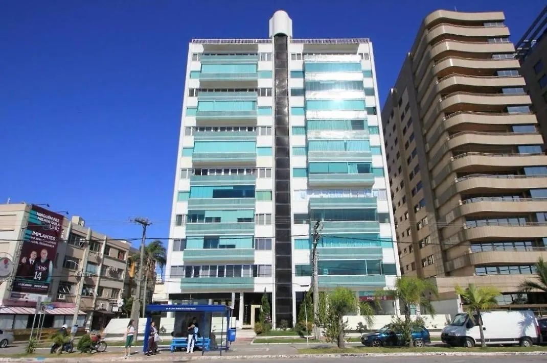 Apto Amplo E Moderno Na Av Beira-Mar Norte フロリアノポリス 0*,  ブラジル